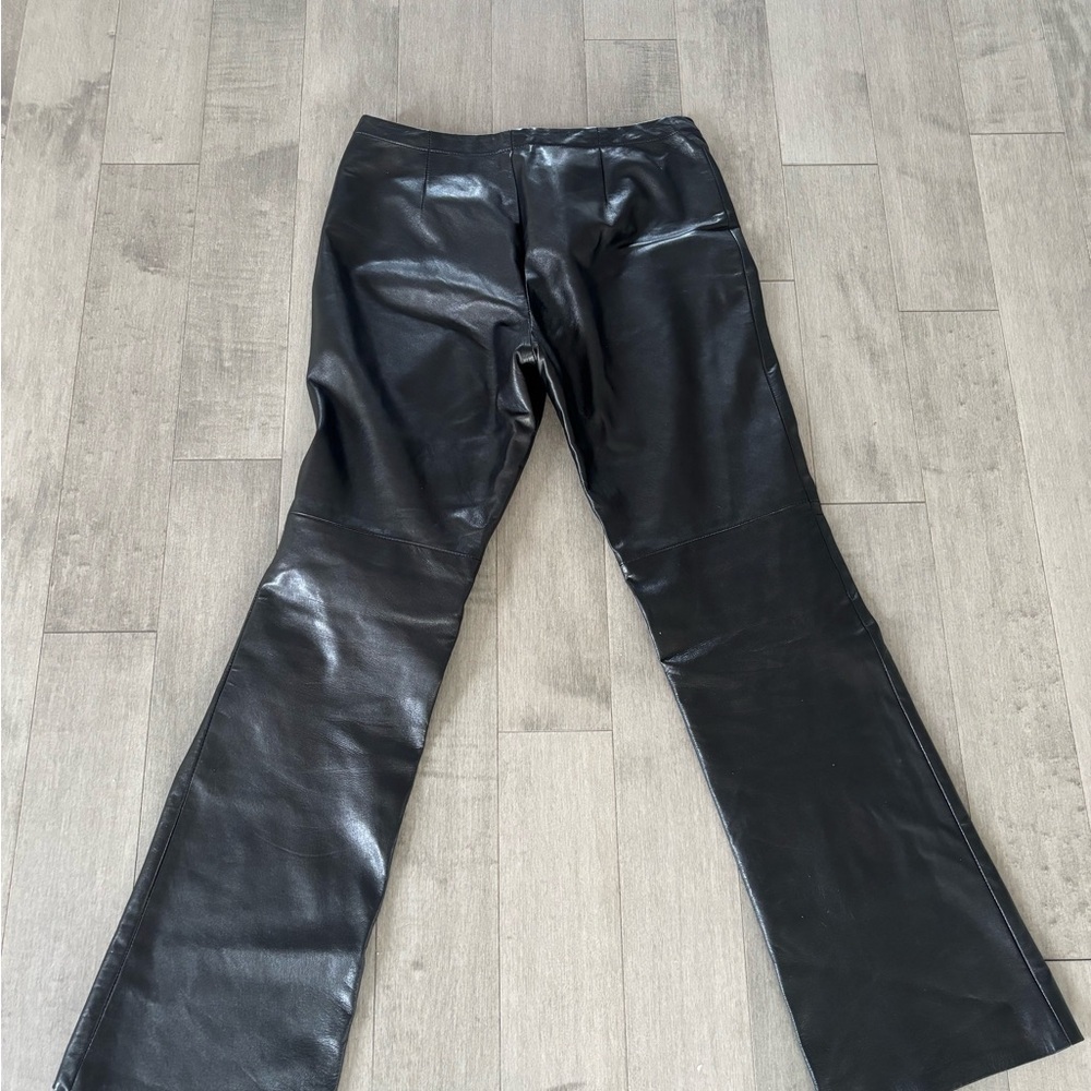 Danier Women's Genuine Leather Straight Leg Pants Size 6 Black - Picture 5 of 10